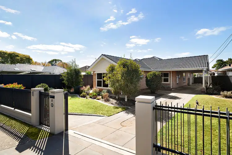 17 Ballara Avenue, Warradale SA 5046