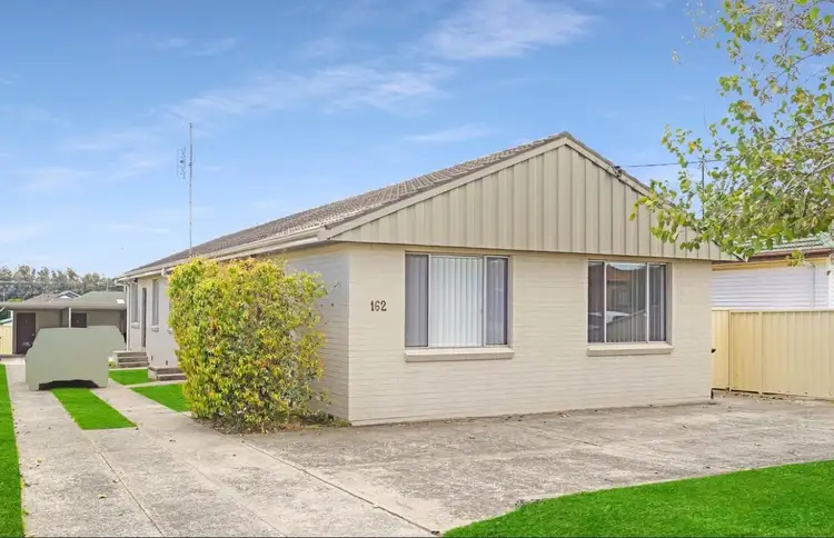 Second view of Homely unit listing, 3/162 Pur Pur Avenue, Lake Illawarra NSW 2528