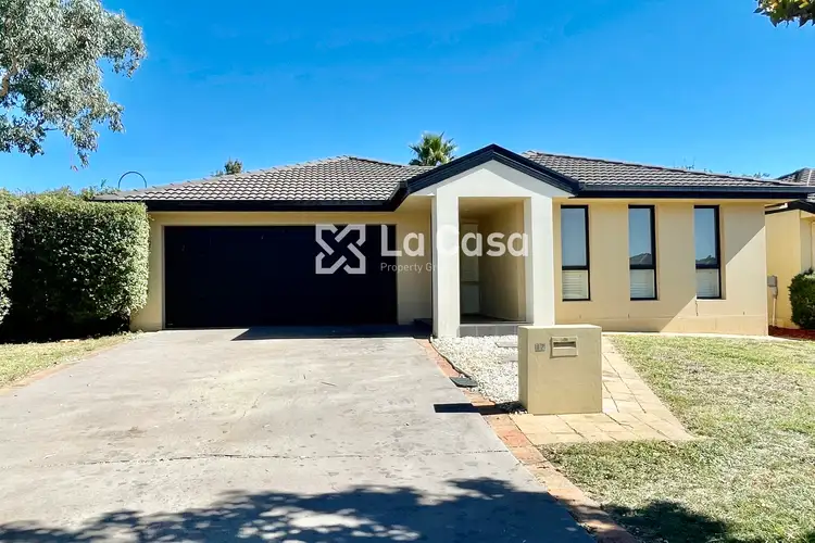 17 Marie Dalley Street