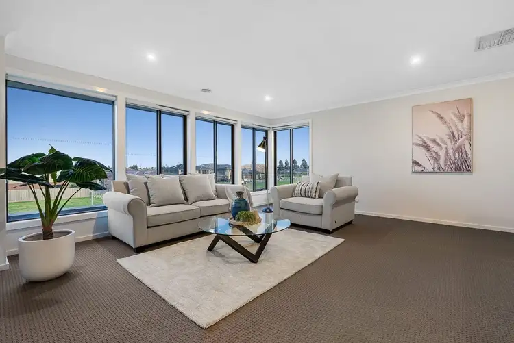 Second view of Homely house listing, 10 Penelope Close, Cranbourne North VIC 3977