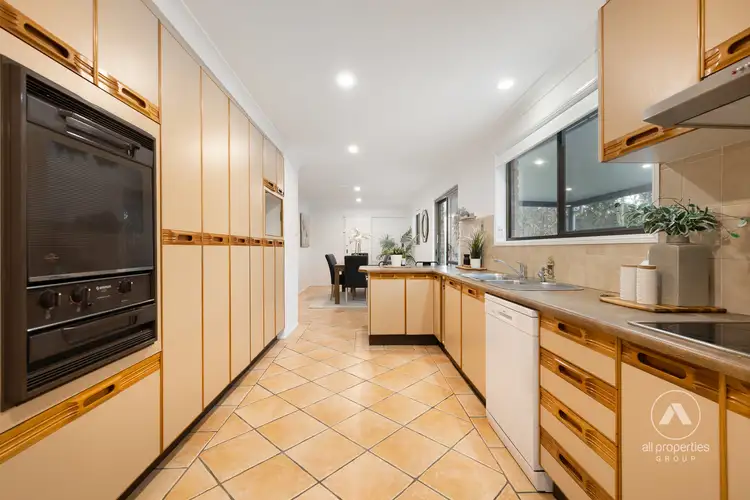 Fifth view of Homely house listing, 10 Endeavour Court, Park Ridge QLD 4125