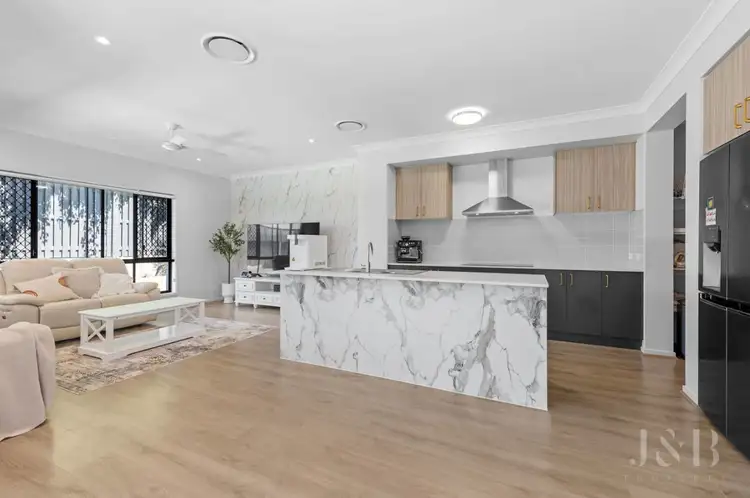 Sixth view of Homely house listing, 37 Penfold Crescent, Rochedale QLD 4123