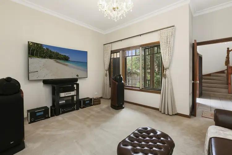 2 Scarborough Place, Beacon Hill NSW 2100