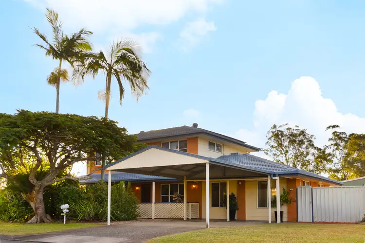 2 Lawson Court