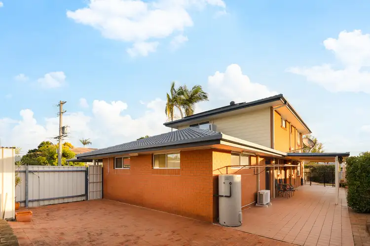 Fifth view of Homely house listing, 2 Lawson Court, Kippa-ring QLD 4021