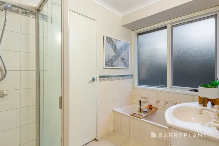 Sixth view of Homely house listing, 15 Linsley Way, Wantirna VIC 3152