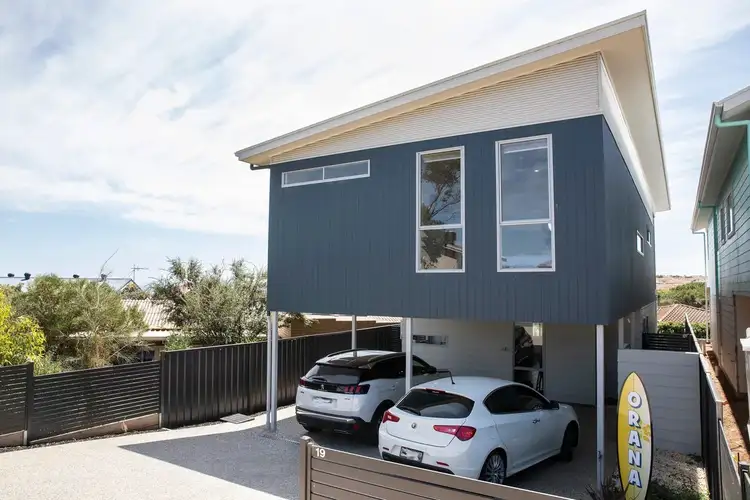 19 Vernon Crescent, Maslin Beach SA 5170