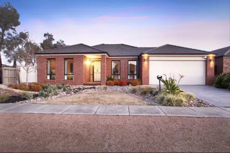 131 Rose Grange Boulevard, Tarneit VIC 3029