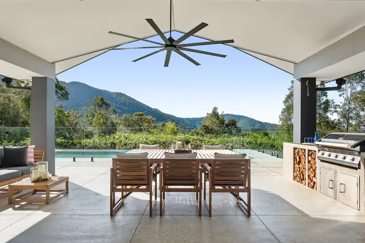 14 Rosewarne Lane, Mount Samson QLD 4520