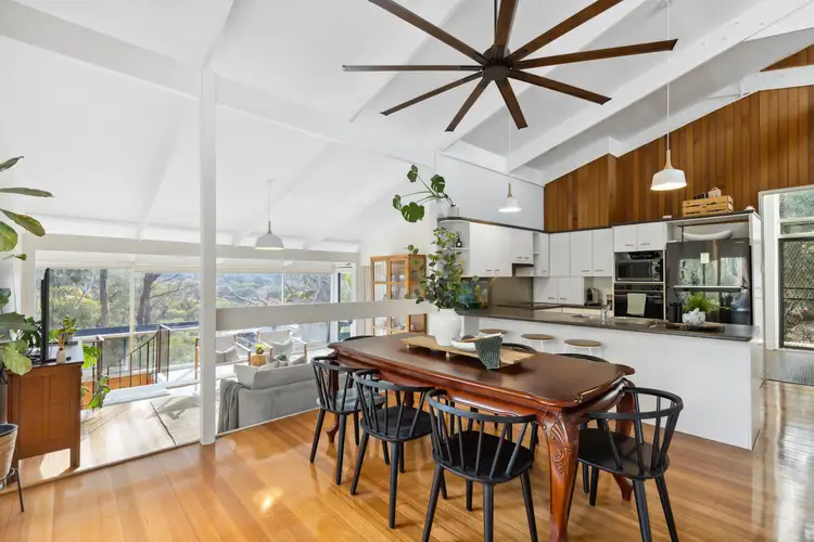 20 Oak Avenue, Bridgewater SA 5155