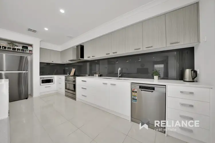 Sixth view of Homely house listing, 19 Blaine Circuit, Tarneit VIC 3029