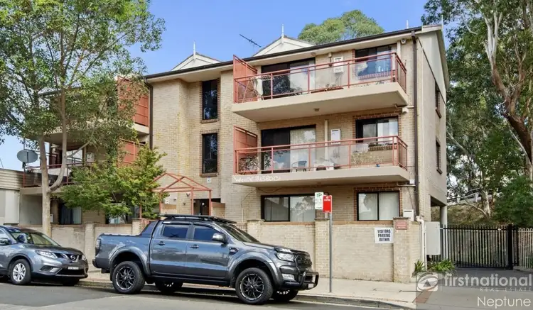 7/25 Portico Parade, Toongabbie NSW 2146