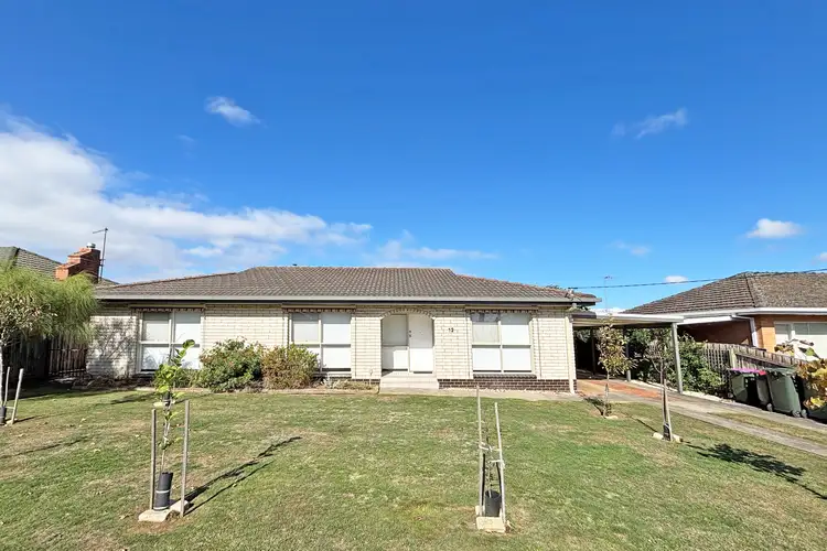 12 Caton Street, Warragul VIC 3820