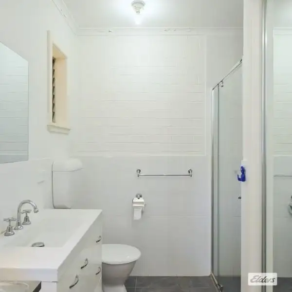 Sixth view of Homely unit listing, 2/121-123 Gralen Street, Wodonga VIC 3690