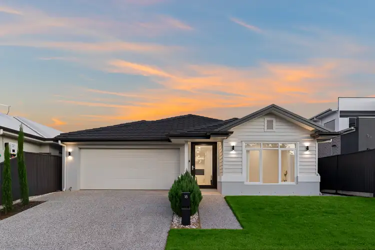 18 Bellerive Street, Pallara QLD 4110