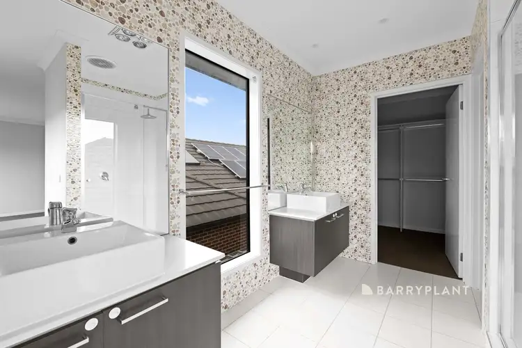 Second view of Homely house listing, 2 Kilburn Place, Pakenham VIC 3810