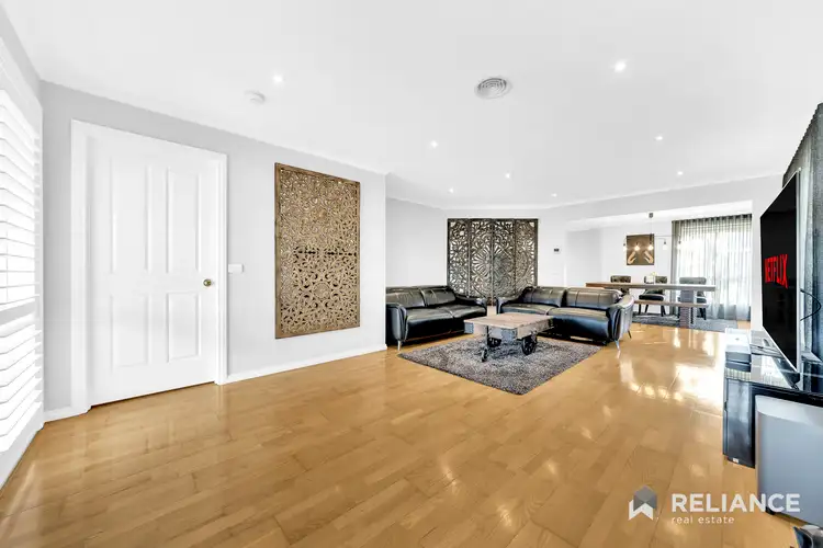 Fifth view of Homely house listing, 32 Windsor Garden, Caroline Springs VIC 3023