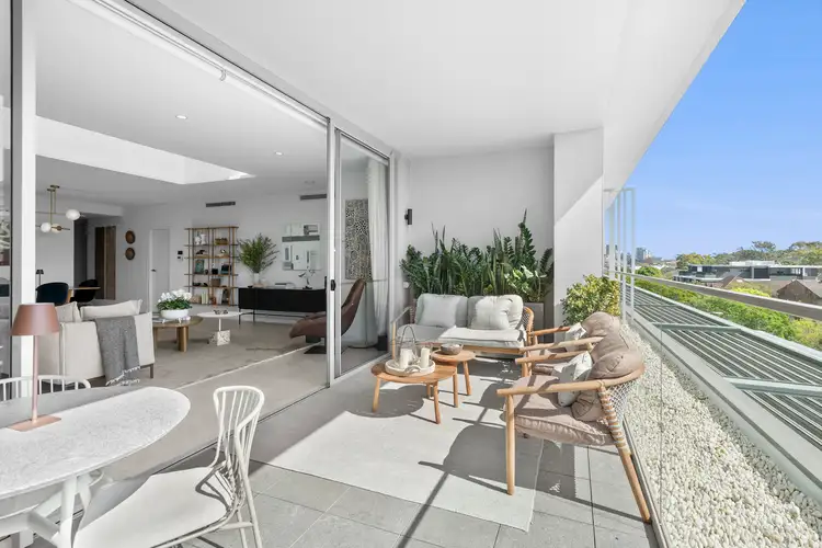 404/61 Parraween Street