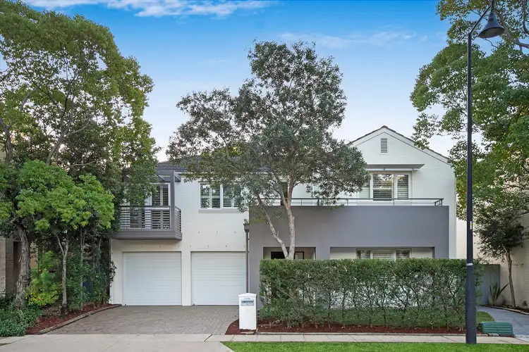 10 Newington Boulevard