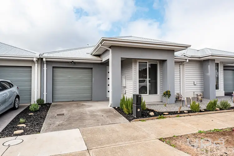 48 Stakes Boulevard, Manor Lakes VIC 3024