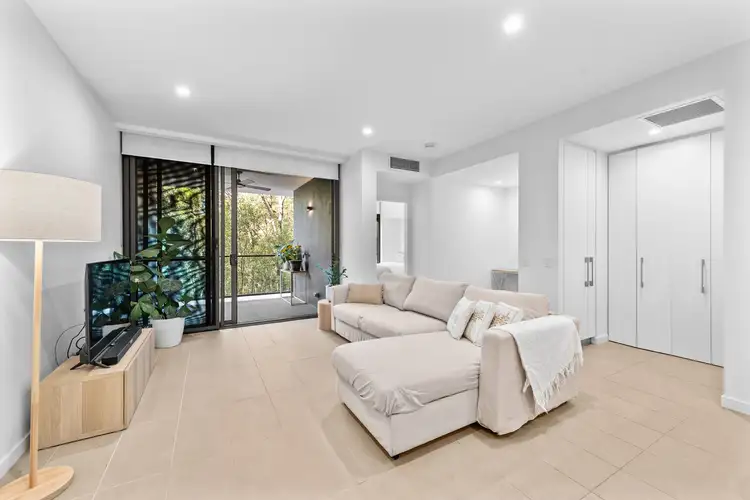 4208/18 Parkside Circuit, Hamilton QLD 4007