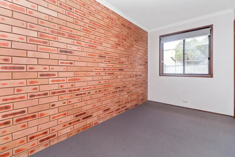 3/272 Fernleigh Road, Ashmont NSW 2650