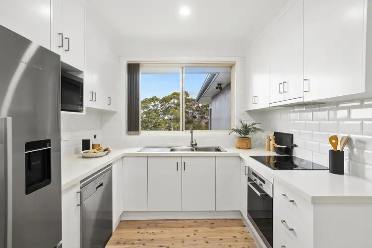 56 Morandoo Avenue, Mount Keira NSW 2500
