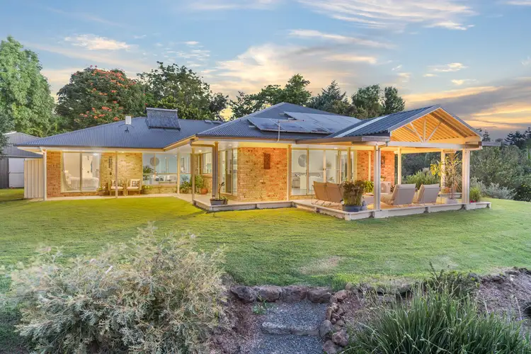 10 Carabeen Place, Mcleans Ridges NSW 2480