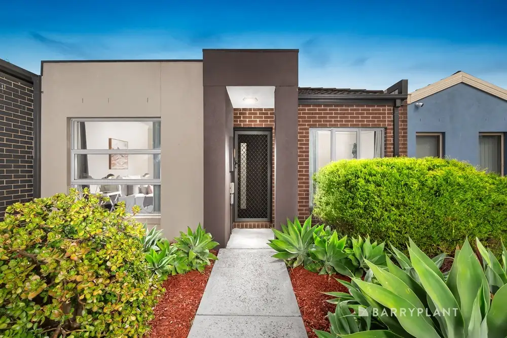 Main view of Homely house listing, 2 Deliza Walk, South Morang VIC 3752