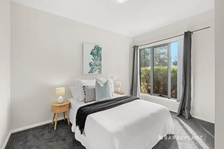 Sixth view of Homely house listing, 2 Deliza Walk, South Morang VIC 3752