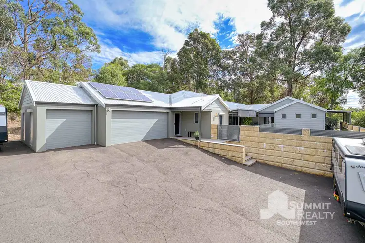 5 Hildas Close, College Grove WA 6230