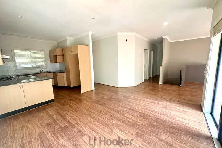 Fourth view of Homely townhouse listing, 5/213 Excelsior Parade, Toronto NSW 2283