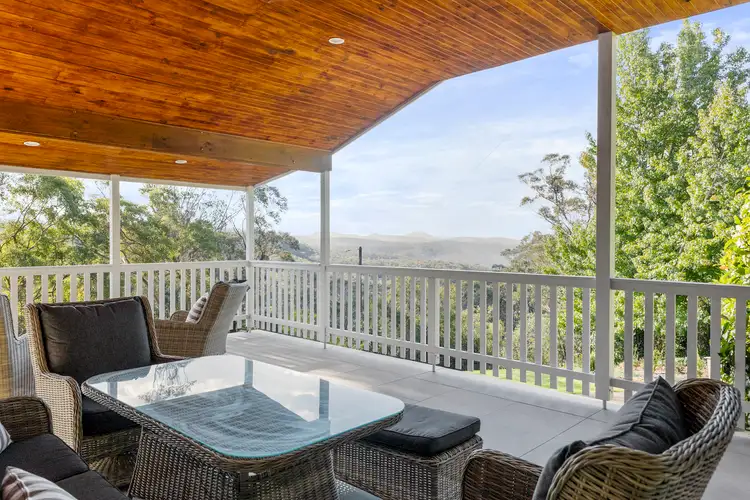 12 Lurline Street, Wentworth Falls NSW 2782