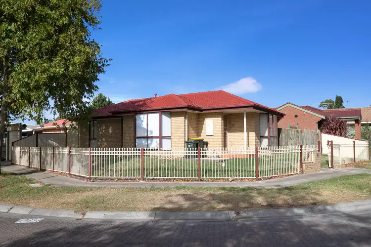 39 Magnolia Street, St Albans VIC 3021