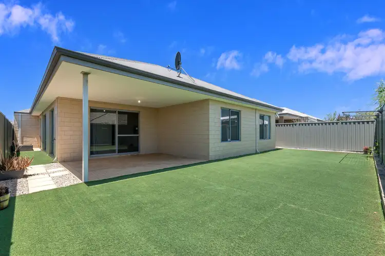 16 Clematis Street, Byford WA 6122