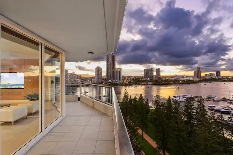 41/18 MacArthur Parade, Main Beach QLD 4217