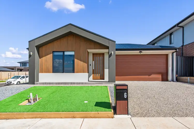 6 Tolkien Drive, Mambourin VIC 3024