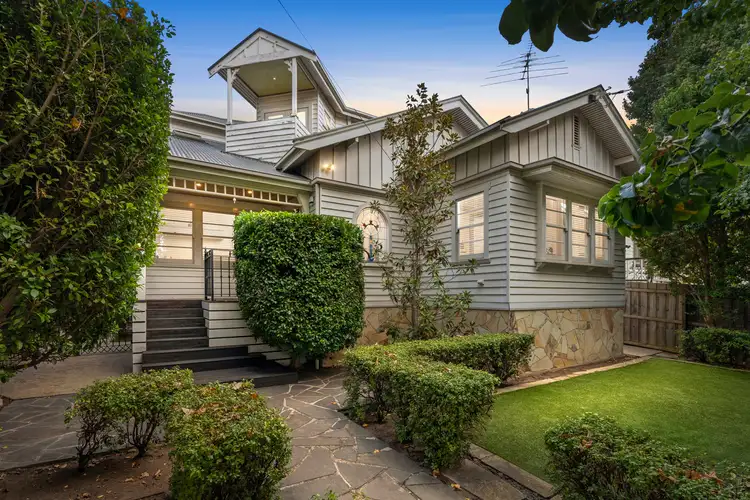 6 Nantes Street, Newtown VIC 3220