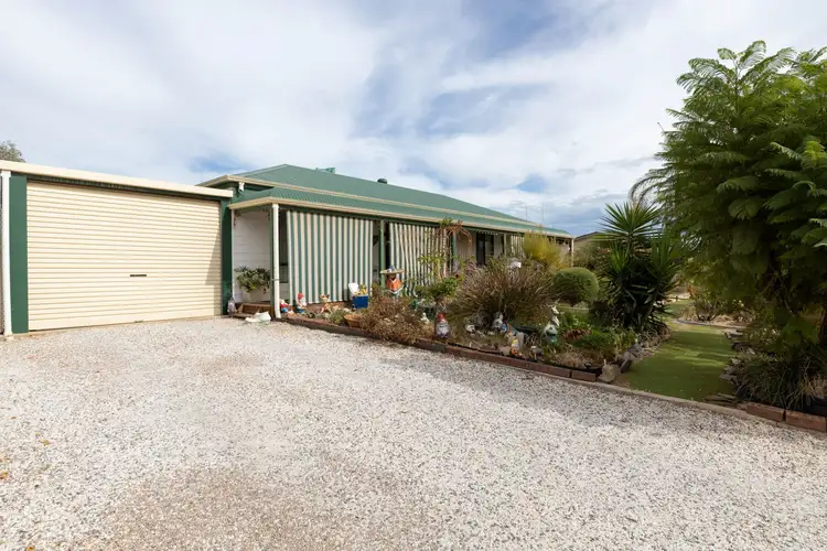 2 Penang Drive, Port Broughton SA 5522
