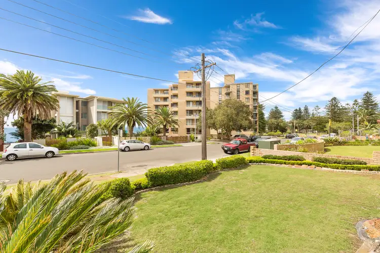Fourth view of Homely townhouse listing, 1/11 Coast Avenue, Cronulla NSW 2230