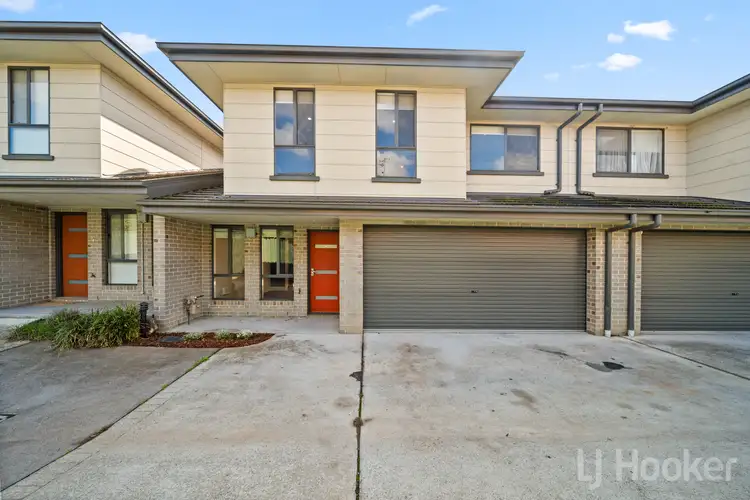 Main view of Homely townhouse listing, 3/19 Broughton Place, Queanbeyan NSW 2620