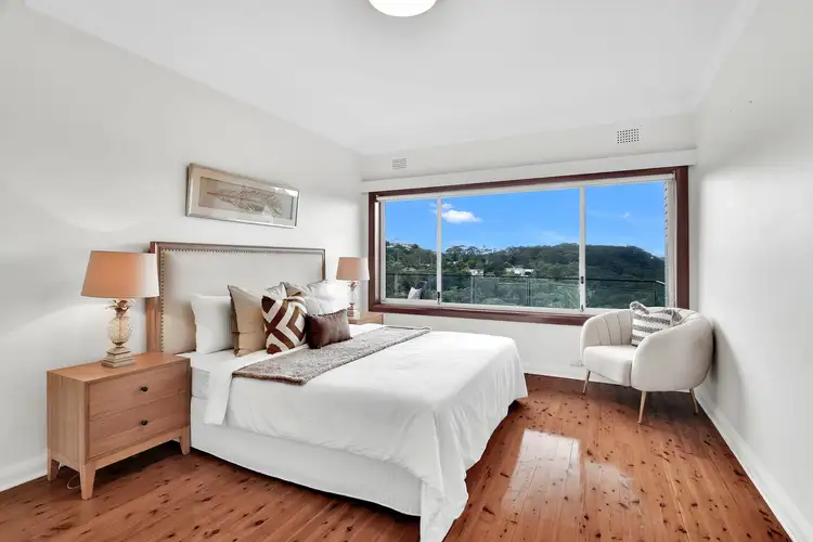 Fourth view of Homely house listing, 11 Lincoln Avenue, Castlecrag NSW 2068