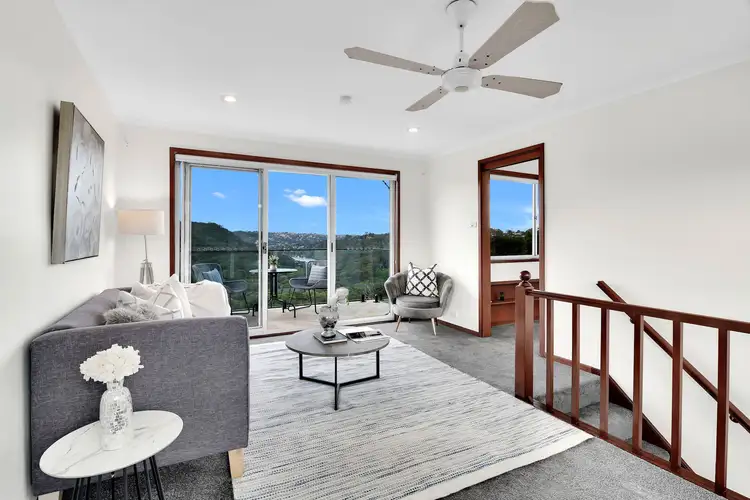 Fifth view of Homely house listing, 11 Lincoln Avenue, Castlecrag NSW 2068