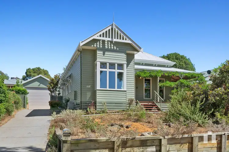33 Rothacker Rise, Doreen VIC 3754