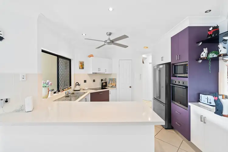 Second view of Homely house listing, 4 Yellowfin Close, Kanimbla QLD 4870