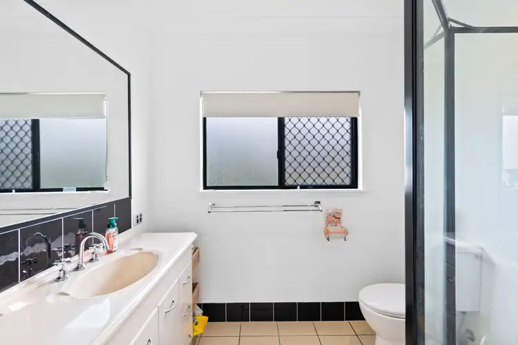 Sixth view of Homely house listing, 4 Yellowfin Close, Kanimbla QLD 4870