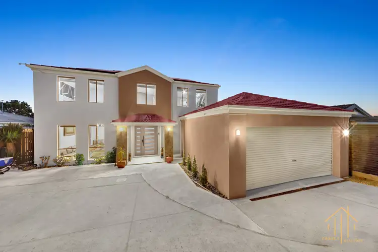 31 Lake View Drive, Narre Warren South VIC 3805