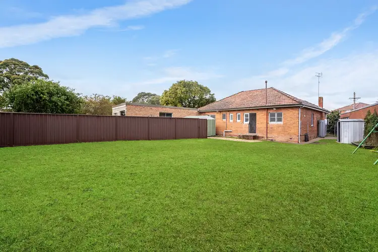 12 Turon Avenue, Kingsgrove NSW 2208