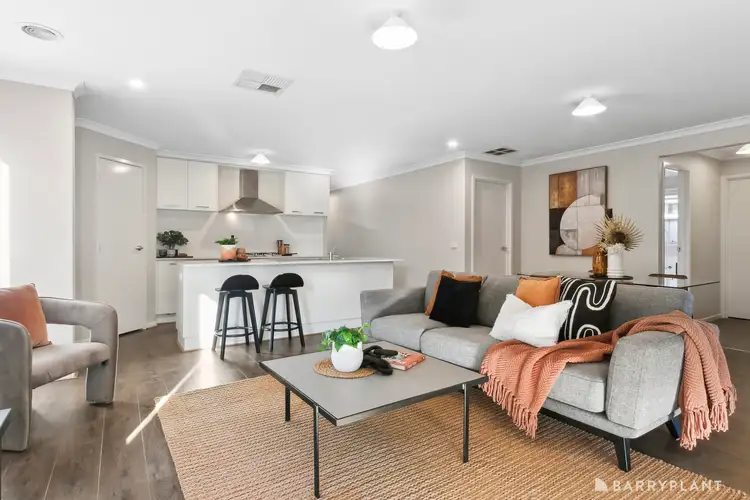 Second view of Homely house listing, 33 Ballymarang Chase, Cranbourne West VIC 3977