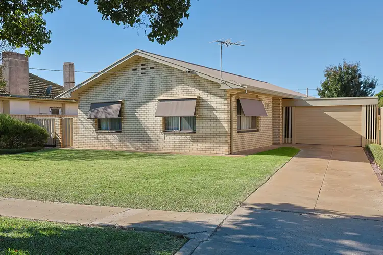 Second view of Homely house listing, 4 Mimosa Avenue, Mildura VIC 3500